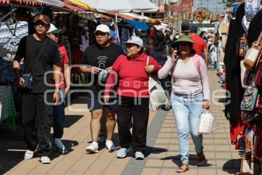 TURISTAS