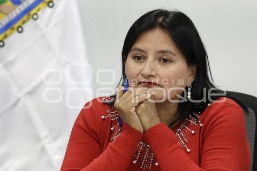ESTHER MARTÍNEZ