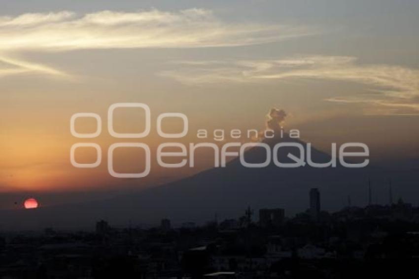 ATARDECER . POPOCATÉPETL