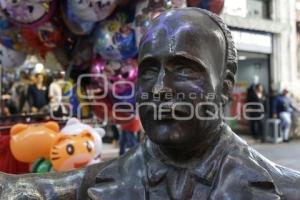 ESCULTURA . 5 DE MAYO
