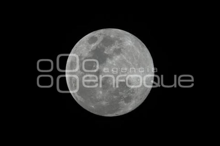 LUNA LLENA