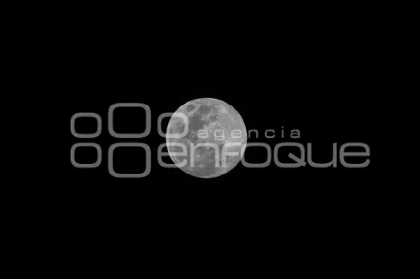 LUNA LLENA