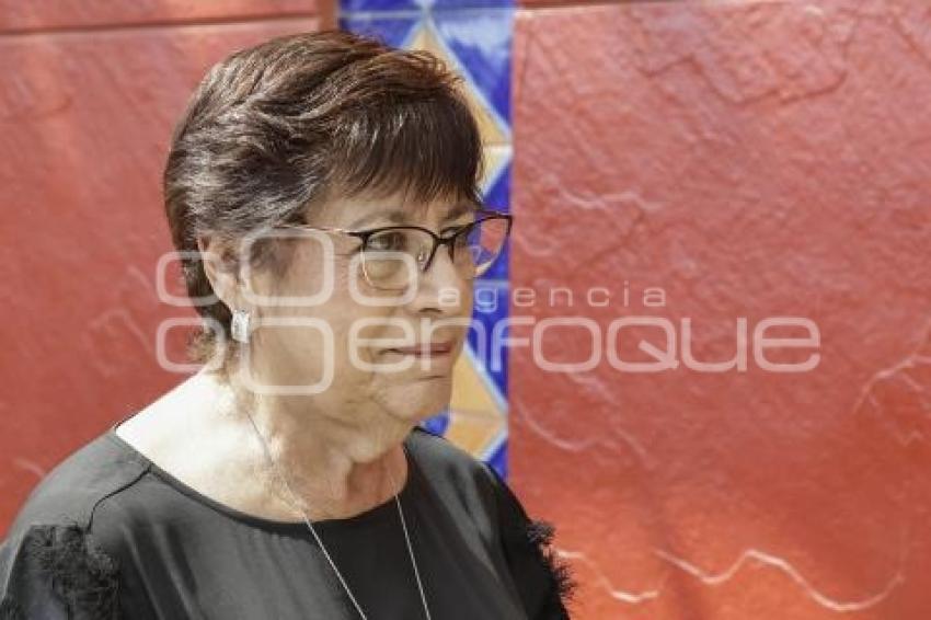 SILVIA TANÚS