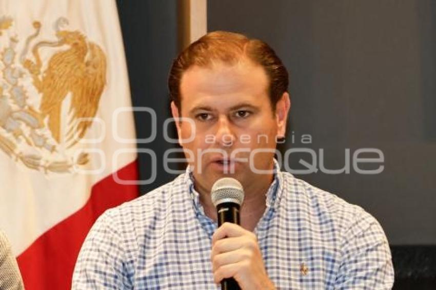 RICARDO ZAYAS GALLARDO