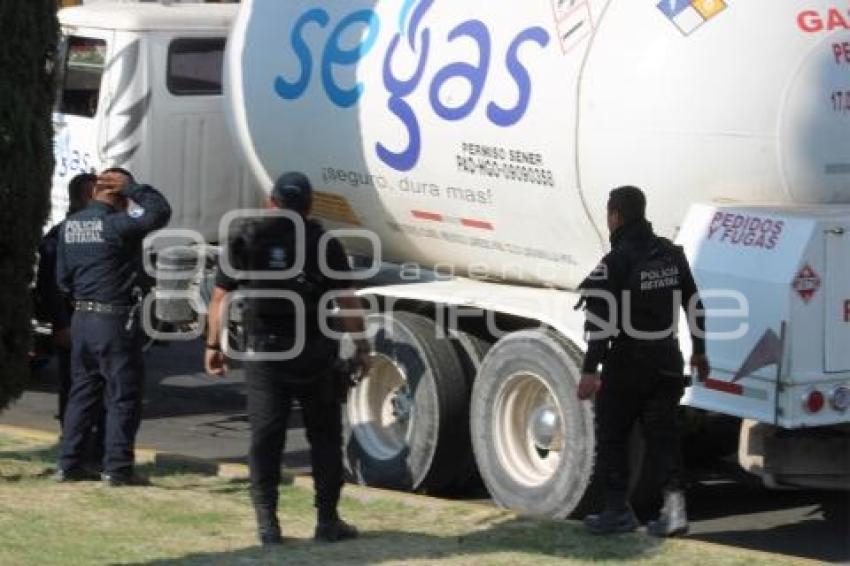 SEGURIDAD . PIPAS DECOMISADAS