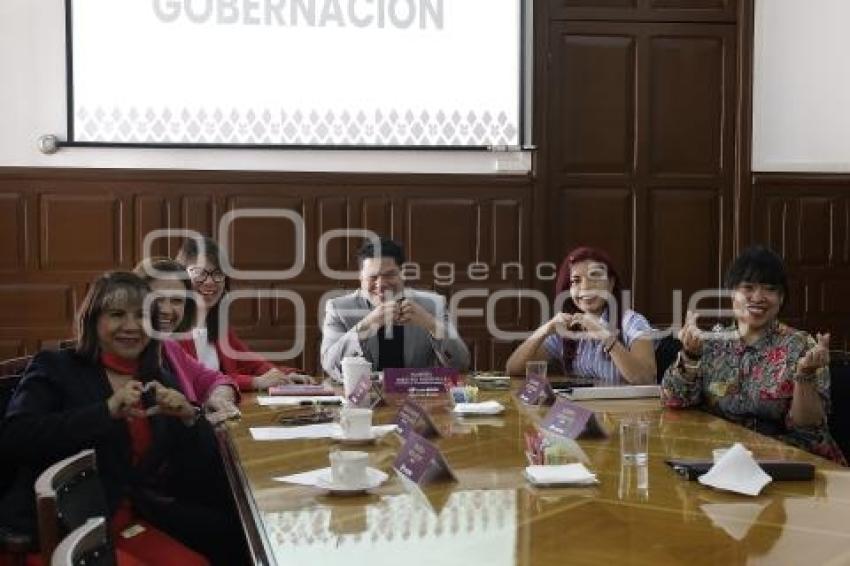 REGIDORES . COMISIÓN DE GOBERNACIÓN