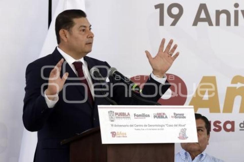 GOBIERNO ESTATATAL . CASA DEL ABUE