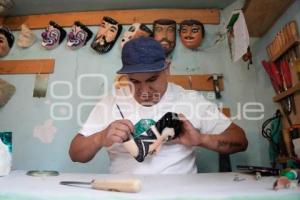 TLAXCALA . ELABORACIÓN MASCARAS CARNAVAL