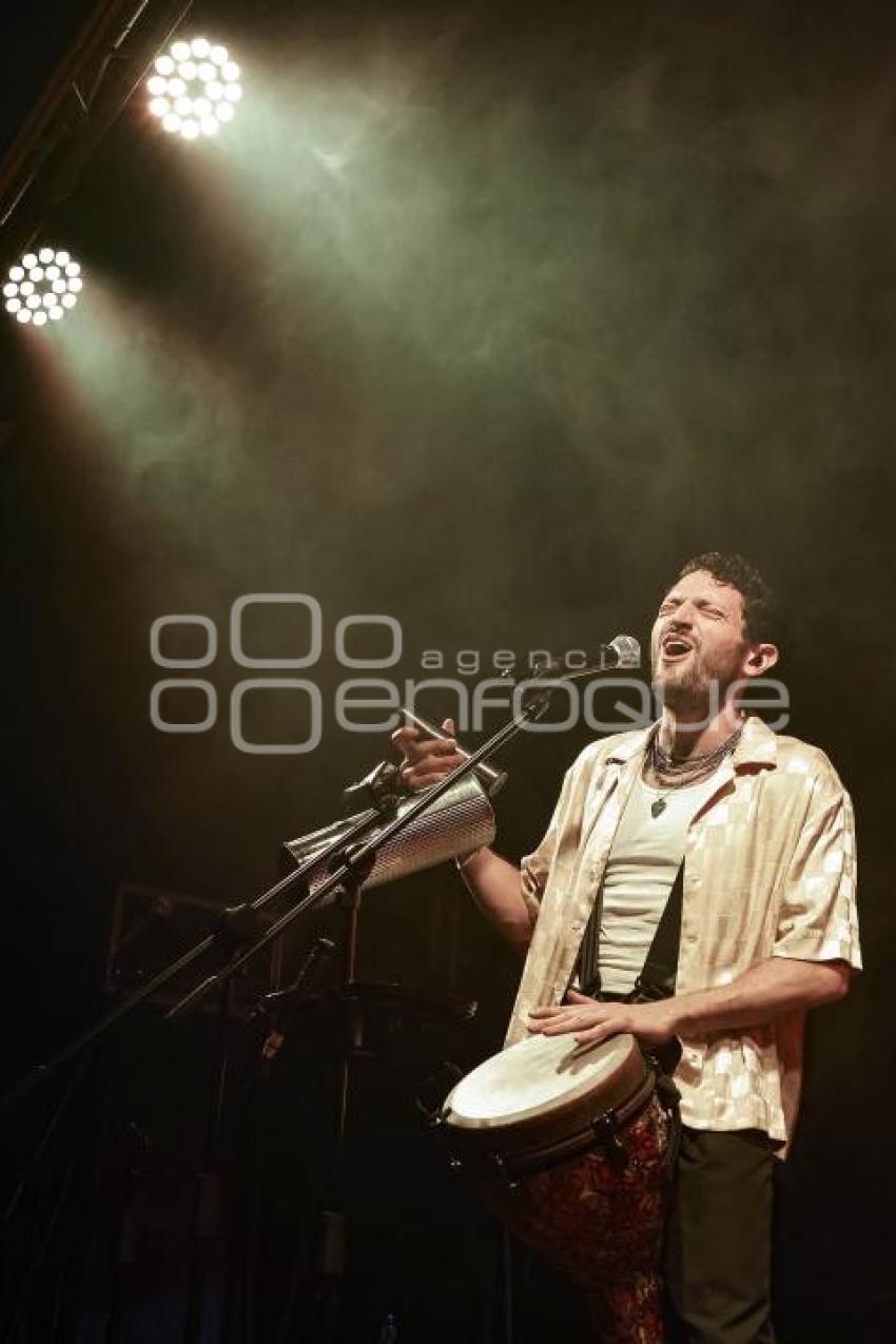 CONCIERTO . LOS RUMBEROS