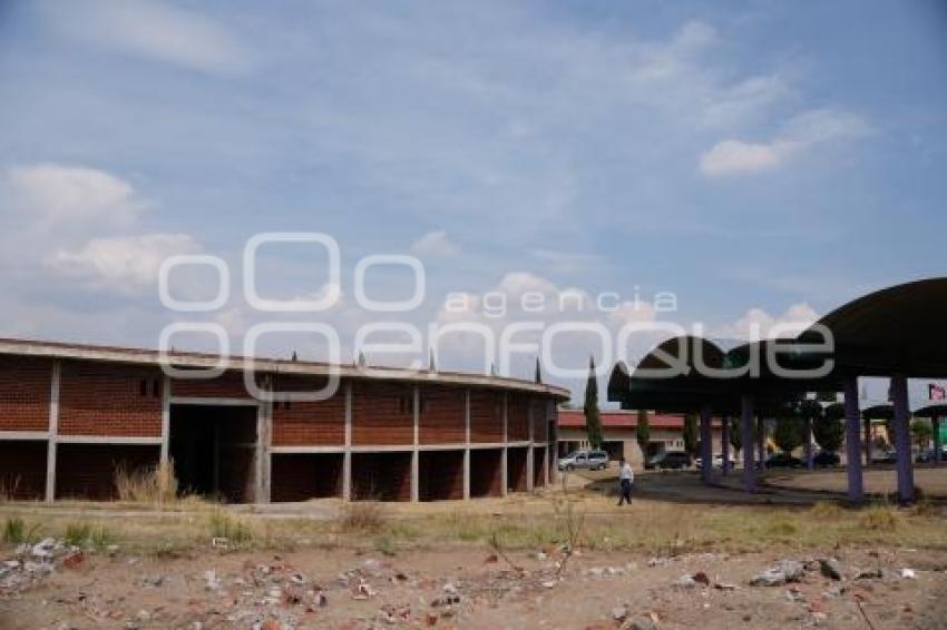 TLAXCALA . CONSTRUCCIÓN DE CENTRAL ABASTOS
