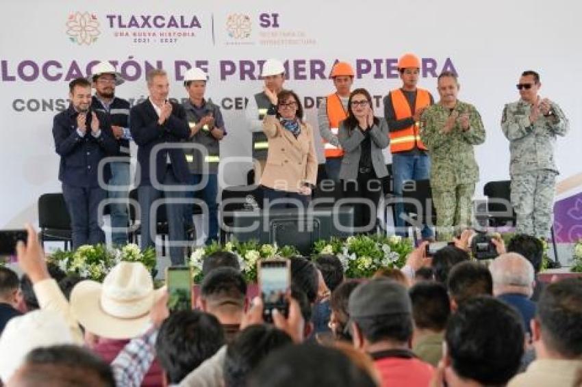 TLAXCALA . CONSTRUCCIÓN DE CENTRAL ABASTOS