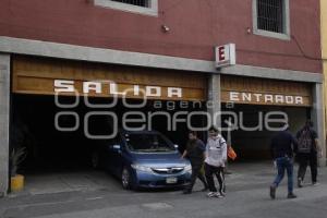 ESTACIONAMIENTOS