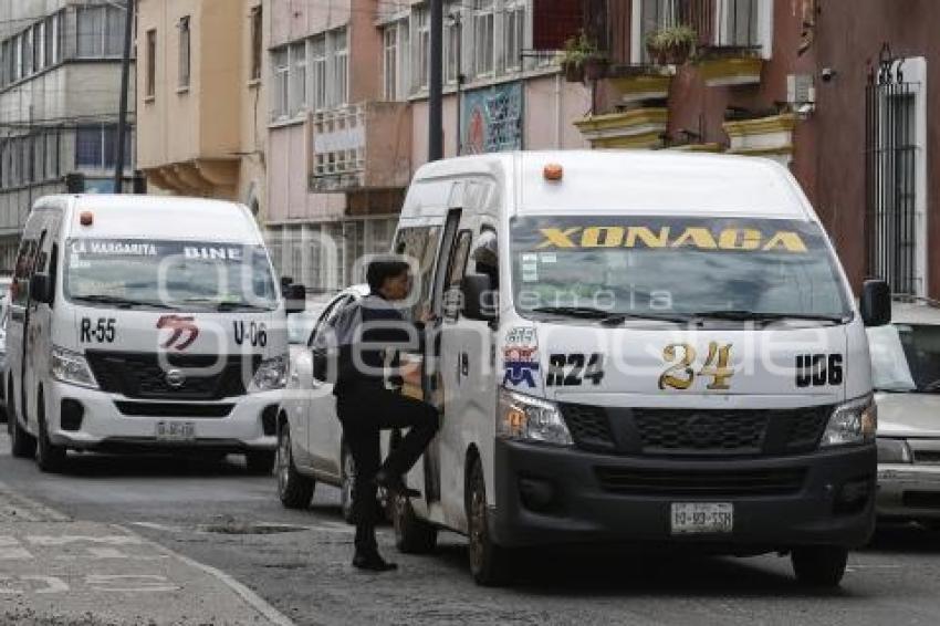 TRANSPORTE PÚBLICO