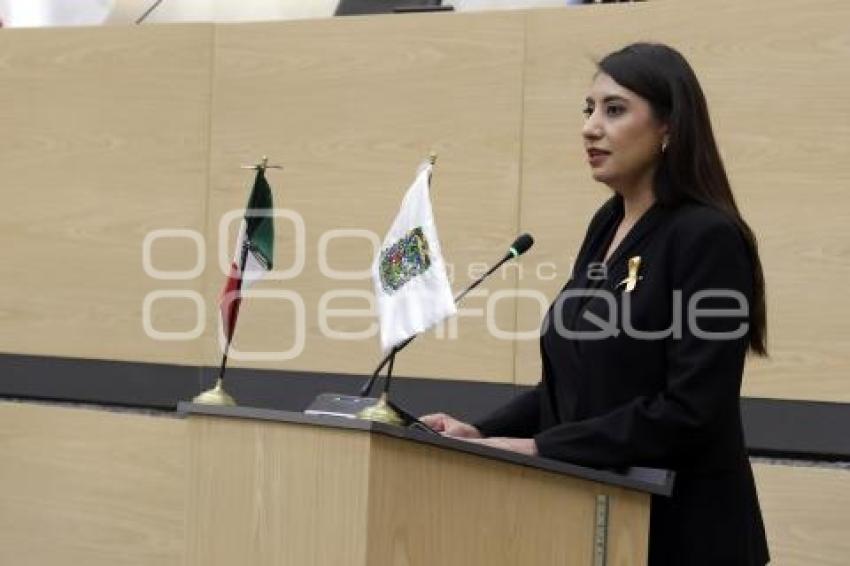 ANGÉLICA ALVARADO