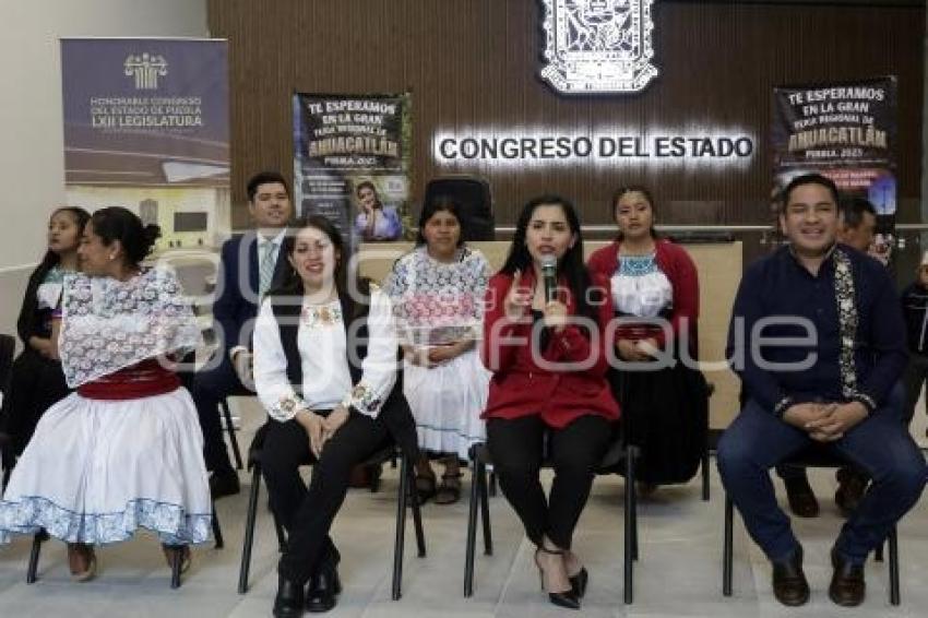 CONGRESO . FERIA AHUACATLÁN