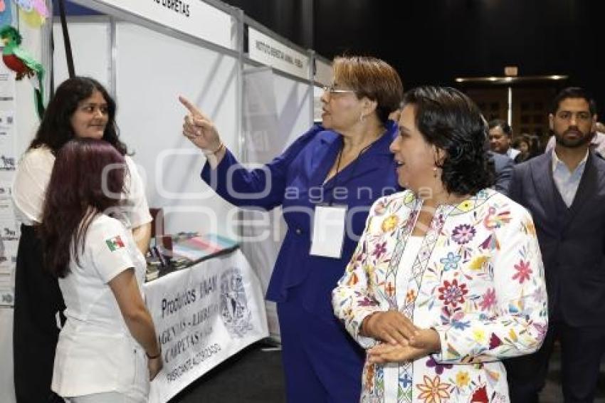 GOBIERNO ESTATAL . CONVENCIÓN DE VETERINARIOS