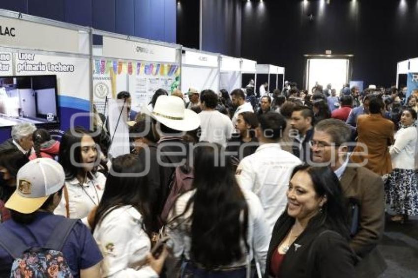 GOBIERNO ESTATAL . CONVENCIÓN DE VETERINARIOS