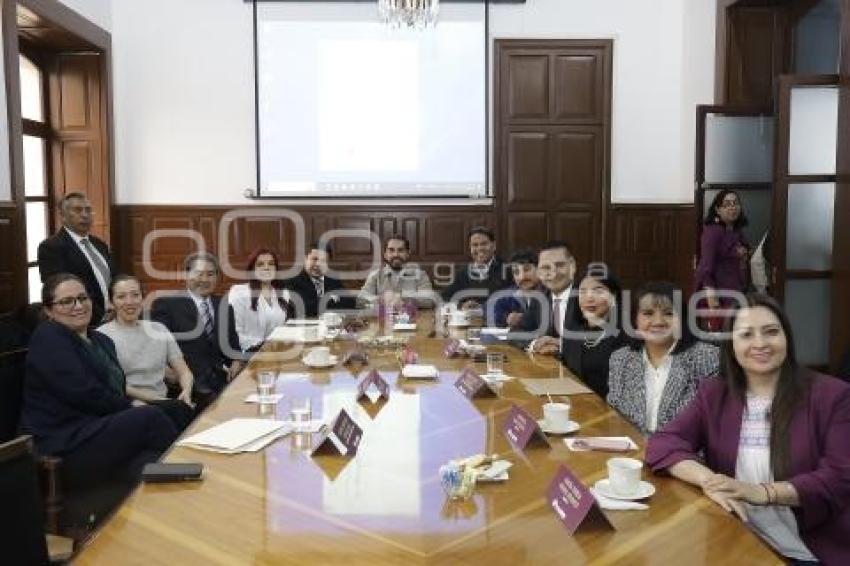 REGIDORES . COMISIÓN DESARROLLO URBANO