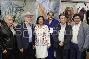GOBIERNO ESTATAL . CONVENCIÓN DE VETERINARIOS