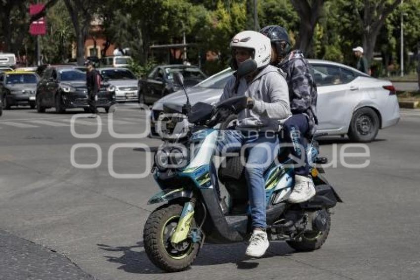 UBER . MOTO