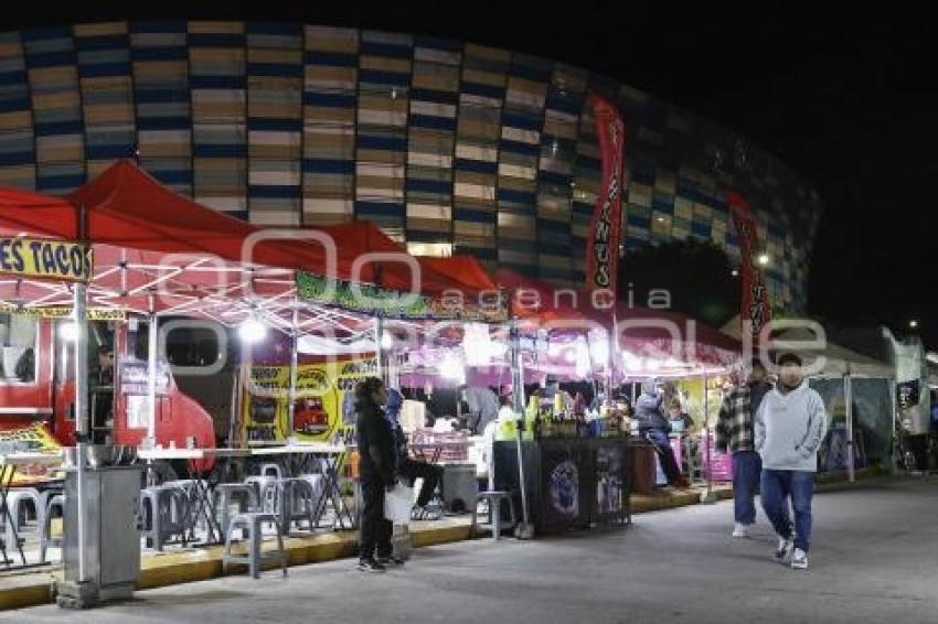 FÚTBOL . CLUB PUEBLA VS XOLOS