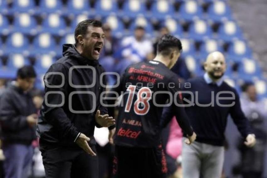 FÚTBOL . CLUB PUEBLA VS XOLOS