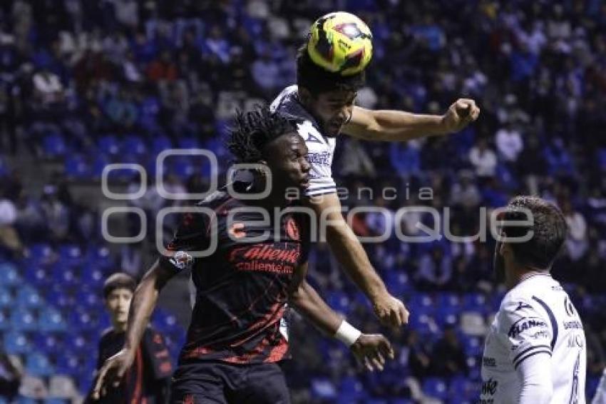 FÚTBOL . CLUB PUEBLA VS XOLOS