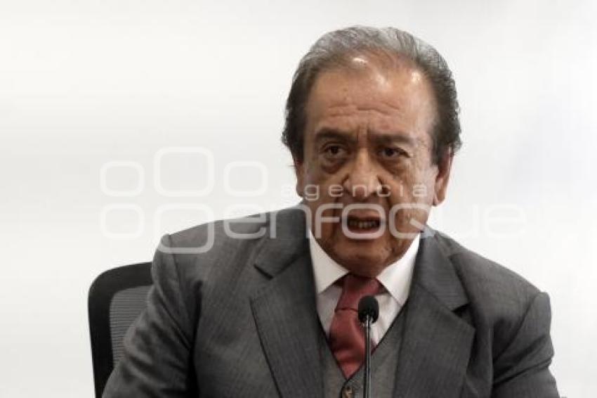 CONGRESO . LEOPOLDO DE LARA