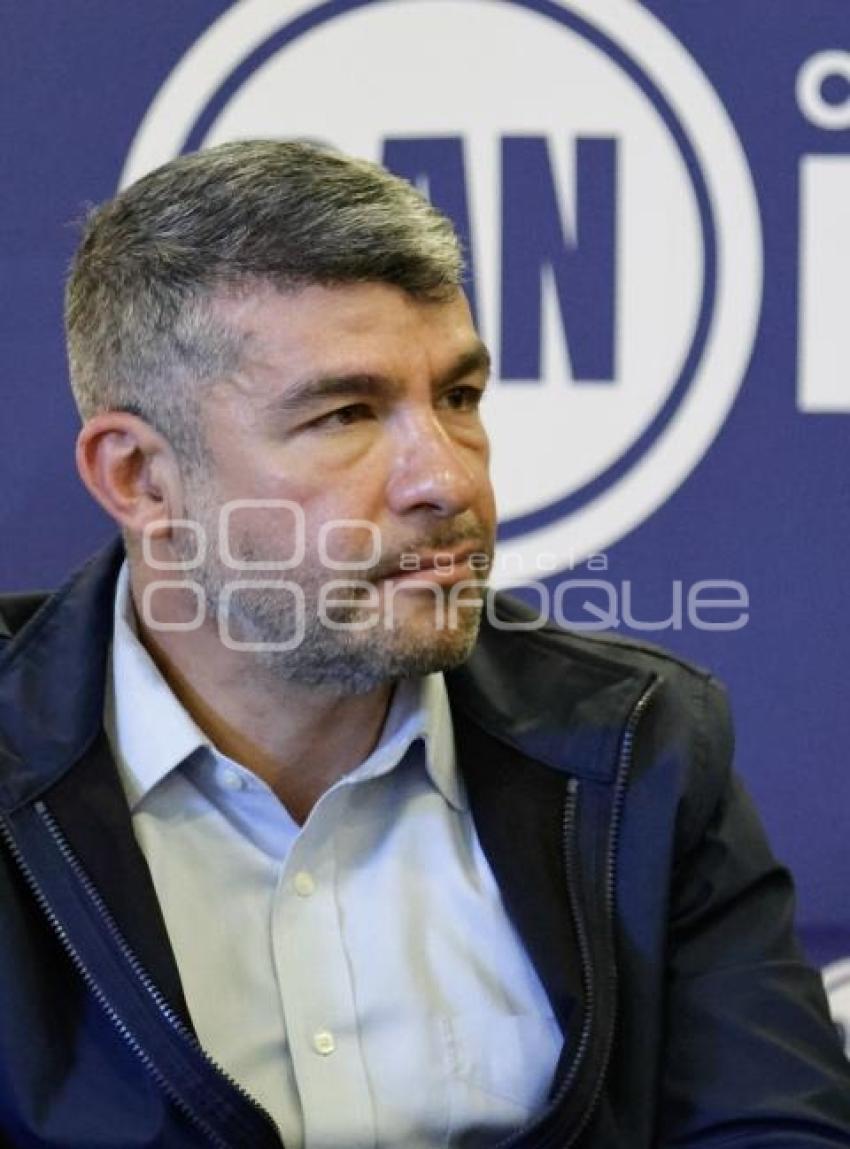 MAURICIO TABE