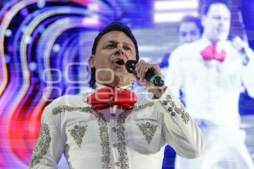 CONCIERTO . PEDRO FERNÁNDEZ