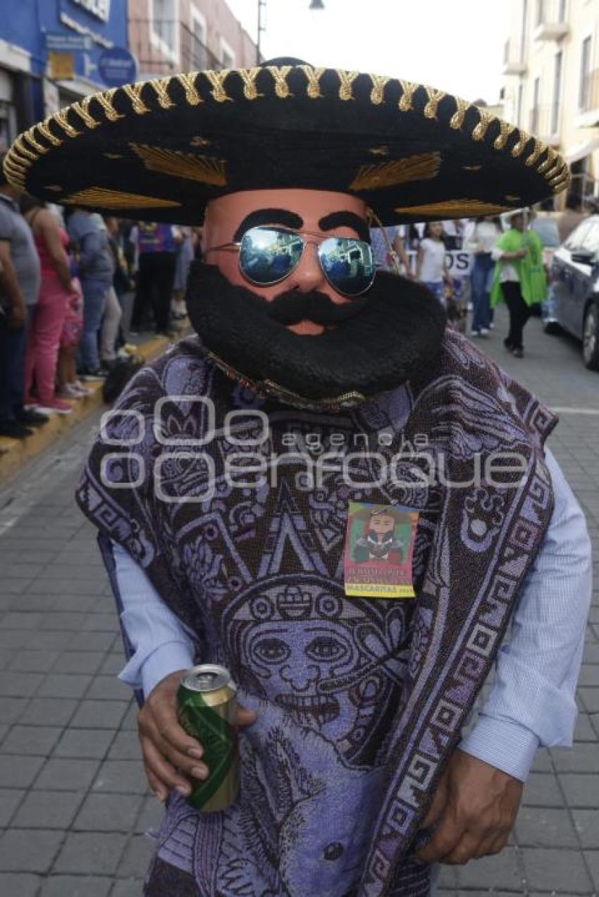 SAN PEDRO CHOLULA . DESFILE DE MASCARITAS