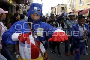 SAN PEDRO CHOLULA . DESFILE DE MASCARITAS