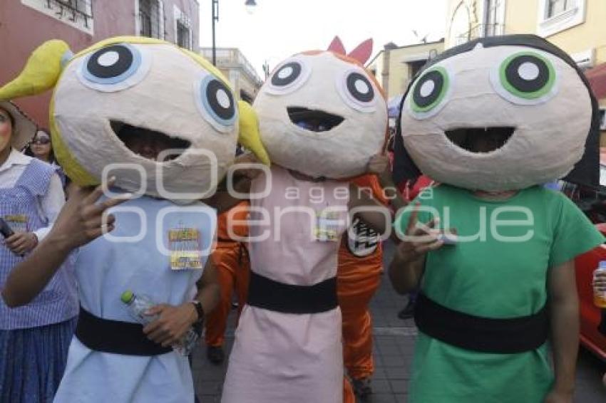 SAN PEDRO CHOLULA . DESFILE DE MASCARITAS