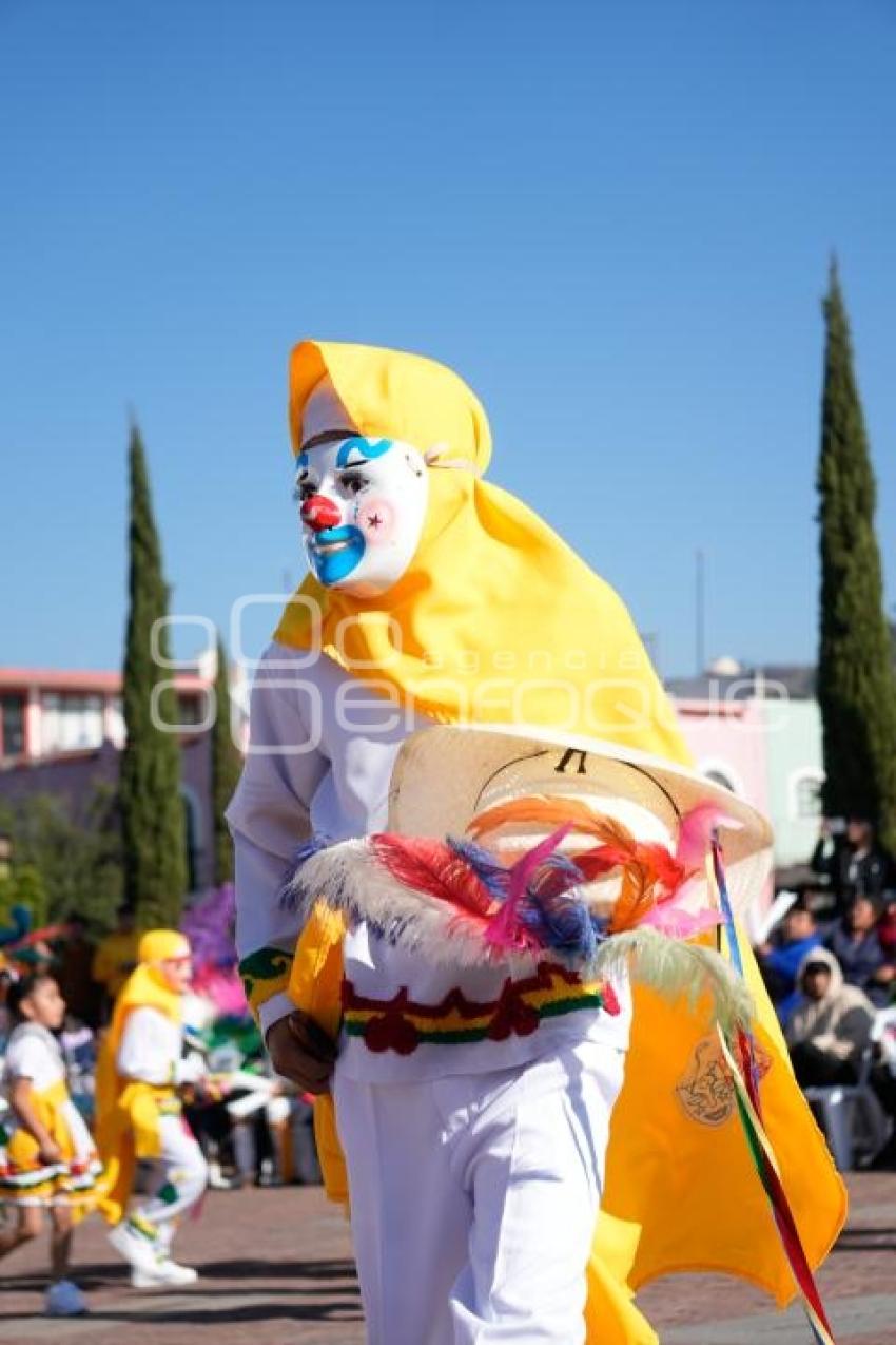 TLAXCALA . PRIMER CONCURSO DE HUEHUES