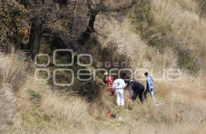 NOTA ROJA . SUICIDIO