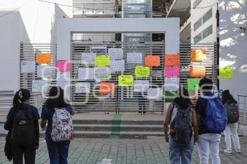 MANIFESTACIÓN . FACULTAD DE MEDICINA