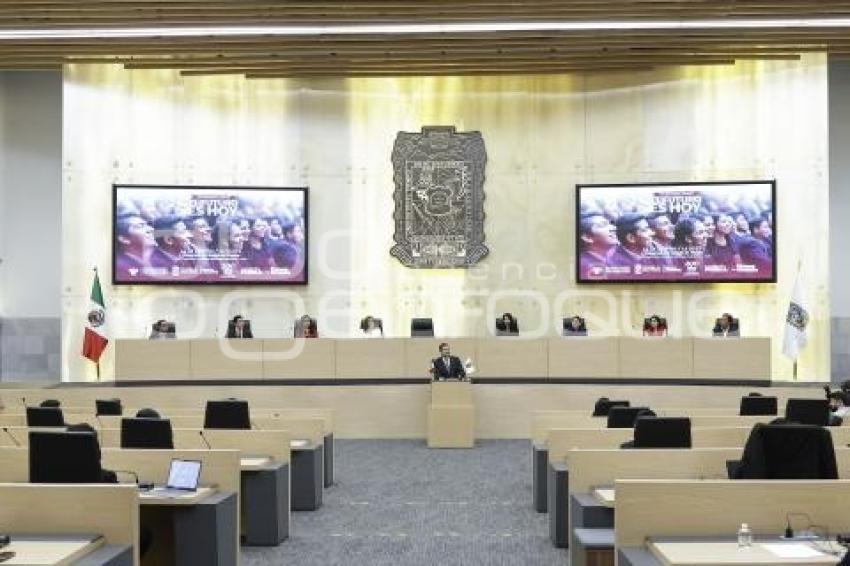 CONGRESO . PARLAMENTO JUVENIL