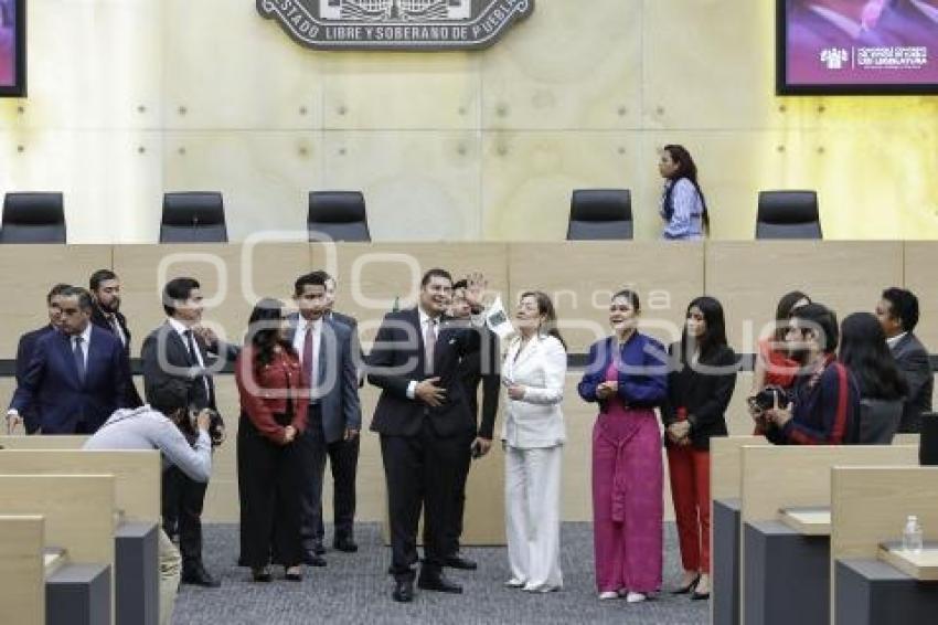 CONGRESO . PARLAMENTO JUVENIL