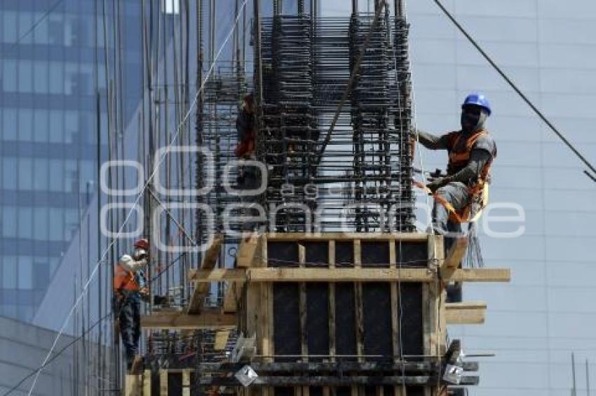 SECRETARÍA DE FINANZAS . OBRA