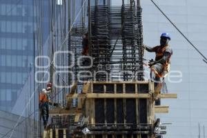 SECRETARÍA DE FINANZAS . OBRA
