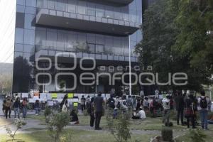 BUAP . MANIFESTACIÓN