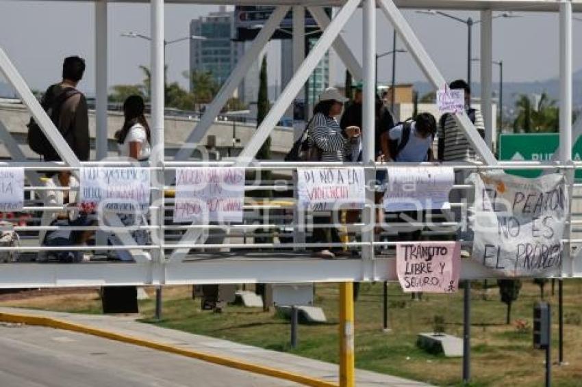 CCU . MANIFESTACIÓN