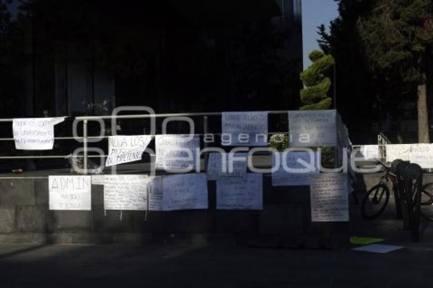 BUAP . MANIFESTACIÓN