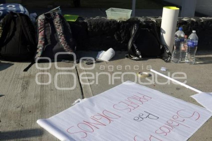 BUAP . MANIFESTACIÓN