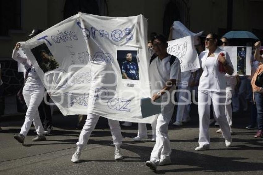 MANIFESTACIÓN . IMSS