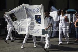 MANIFESTACIÓN . IMSS