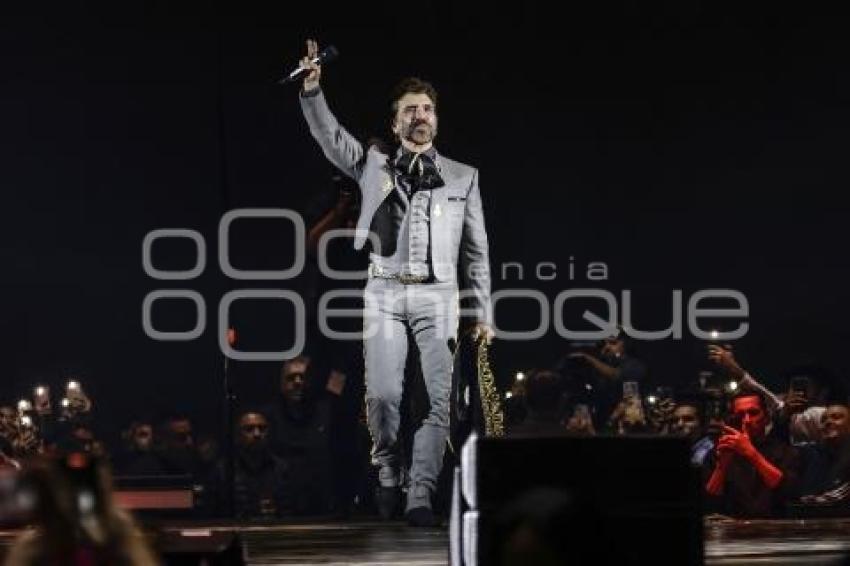 CONCIERTO . ALEJANDRO FERNÁNDEZ