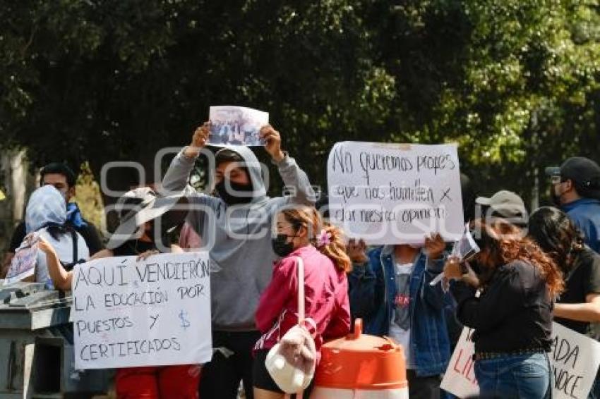 BUAP . CONTADURÍA