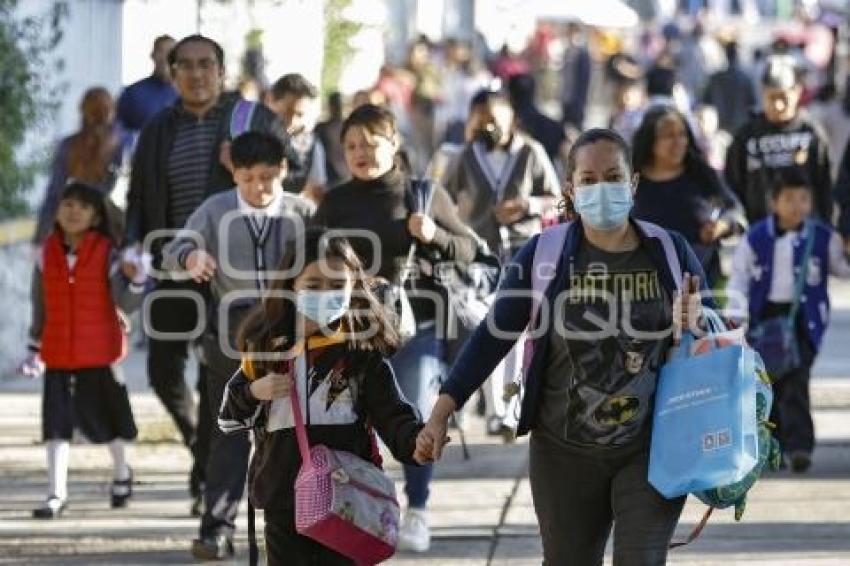 EDUCACIÓN . CAMBIO DE HORARIO