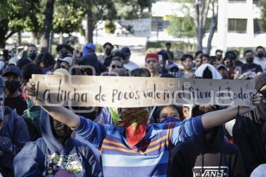 BUAP . MESA DE DIÁLOGO